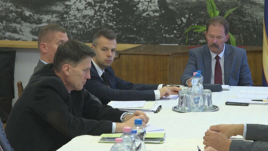 img_ujabb_egyeztetest_szerveztek_Satoraljaujhelyen_a_kozbiztonsag_es_a_bunmegelozes_erdekeben