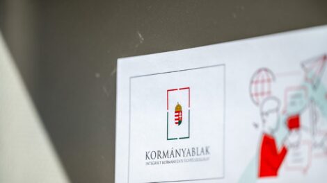 Ősztől 15 százalékos bérnövekedésre számíthatnak a területi közigazgatásban dolgozó kormánytisztviselők