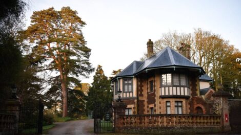 III. Károly birtokán bárki megszállhat: luxus turistaházat nyitott Sandringhamben az uralkodó