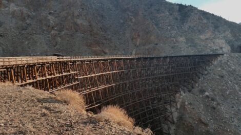 A világ legnagyobb fából készült vasúti hídja elhagyatottan áll