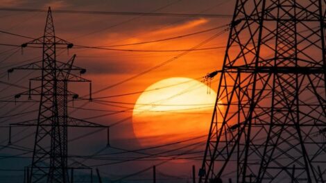 Adókedvezménnyel ösztönzik az áramhálózat fejlesztését az otthonteremtés érdekében