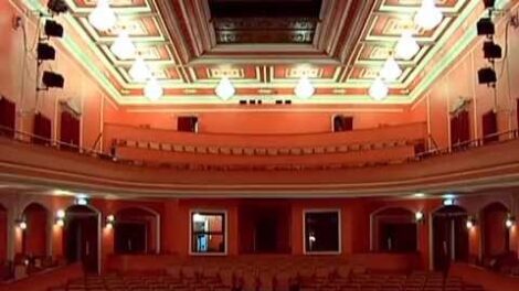 Adventi koncerttel várják a közönséget a Latabár Színházban