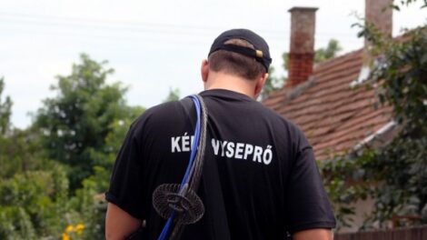 Fűtési időszakban is igényelhető a katasztrófavédelem ingyenes kéményseprése