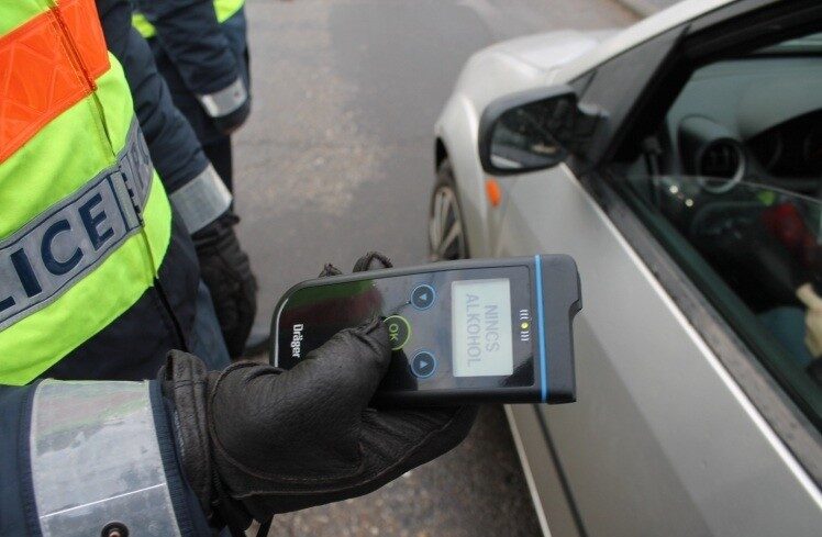 img_Ittas_es_bodult_vezetokre_vadaszik_a_B-A-Z__varmegyei_rendorseg