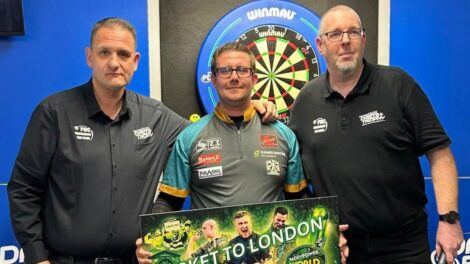 Kovács Patrik legeket nyert, 180-akat dobott, de kiesett