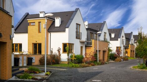 Rendhagyó év volt 2025 a lakáspiacon