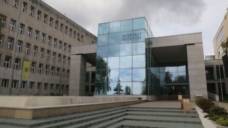 Több mint 3,4 milliárdból fejleszti digitális oktatását a Miskolci Egyetem