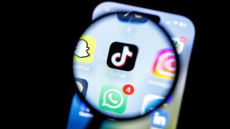 Veszélyes TikTok-trendre figyelmzetet a médiahatóság