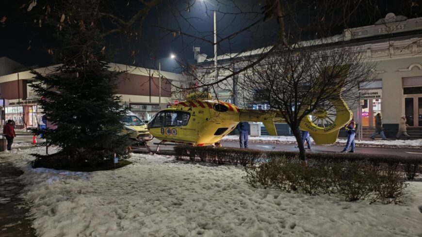 img_Eszmeletlen_kisfiuhoz_erkezo_mentohelikopter_szenvedett_balesetet_Nyirbatorban