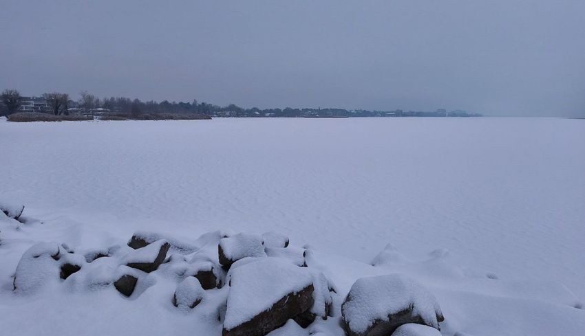 img_Tovabbra_is_eletveszelyes_a_Balaton_jegere_menni