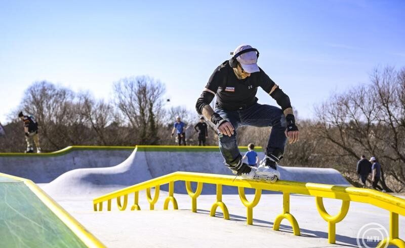 img_Vonzo_mozgasformat_kell_kinalni_a_fiataloknak