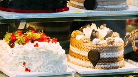 Akár a bevétel 20 százalékát is megkaphatják a vendéglátásban dolgozók felszolgálási díjként 2026-tól