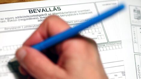 Hétfő éjfélig kérhető az szja-bevallási tervezet postázása