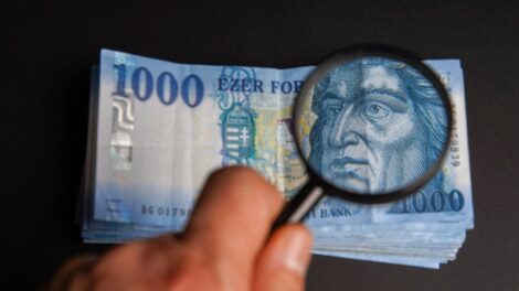 Megnyílt az igénylés: több tízezer forint támogatást kaphatnak a minimálbéreseket foglalkoztató cégek