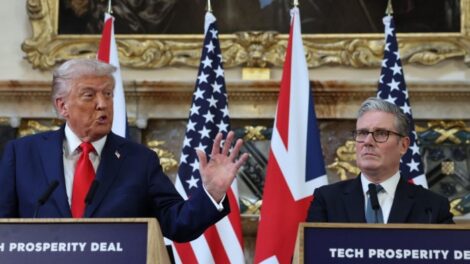 Telefonon egyeztetett a brit kormányfő és az amerikai elnök az elmúlt napok vitái után