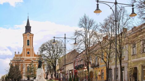 Teljes közvilágítási korszerűsítés Sátoraljaújhelyen, 1873 LED lámpát telepítenek