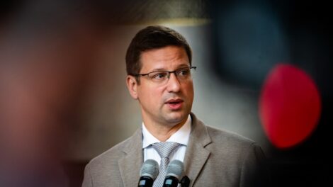 Gulyás Gergely: rendezett állapotban adták át az országot