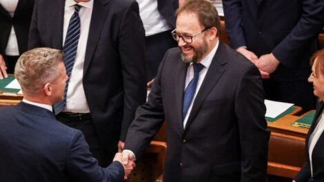 Kármán András szavai szerint felelős pótköltségvetést terjesztenek be