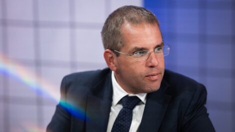 Ruff Bálint vezeti a kormányalakítás előkészületeit Magyar Péter távollétében