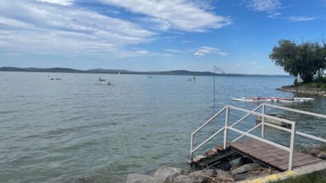 Holttestet találtak a Balatonban