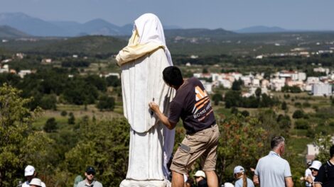 Előzetes letartóztatásba került a medjugorjei kegyhely megrongálásával gyanúsított lengyel férfi