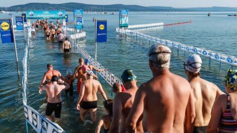 Ezen a hétvégén sem rendezik meg a Balaton átúszást