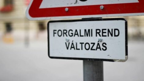 Forgalomkorlátozás kezdődött Miskolc belvárosában