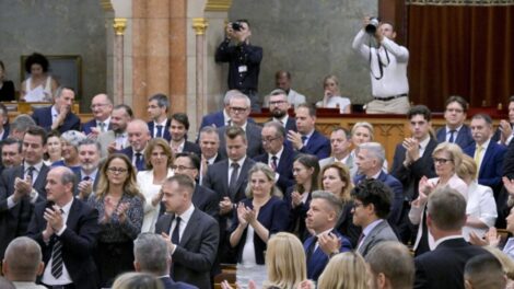 Jövő kedden választhat új köztársasági elnököt a parlament