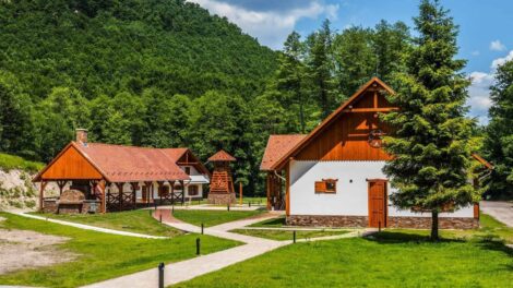 Már száz szálláshely foglalható az Aktív Kalandor Kalandtárában