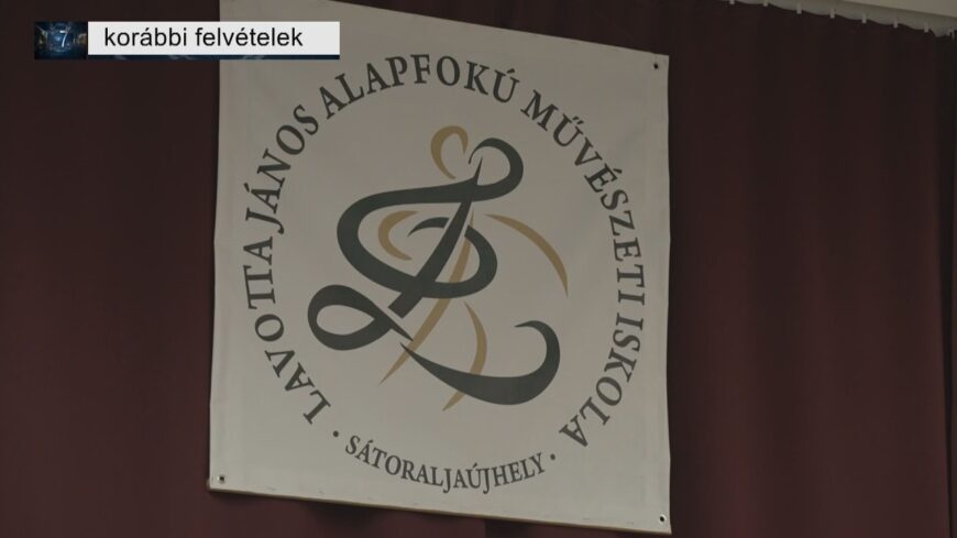 img_Tobb_mint_500_diakkal_kezdte_meg_a_tanevet_a_Lavotta_Janos_Alapfoku_Muveszeti_Iskola